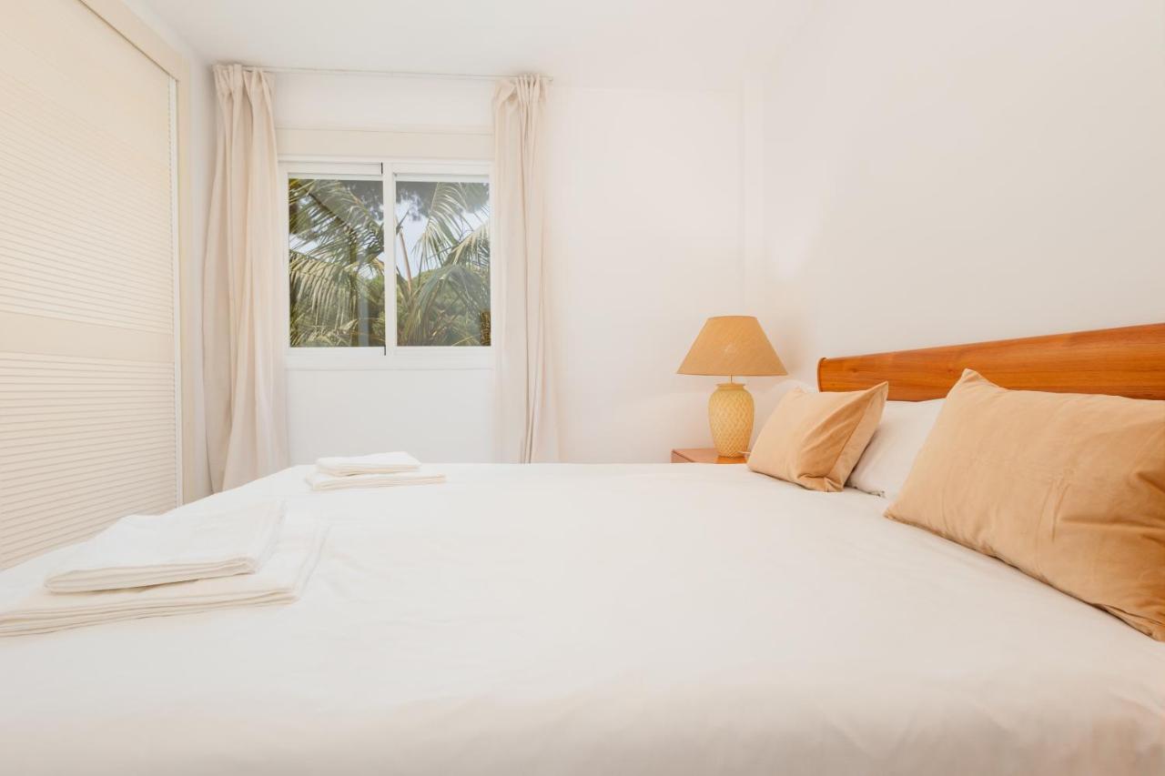 Apartment, Close To Beaches, Restaurants And Supermarkets, In Urb. Park Beach, Elviria Appartamento *