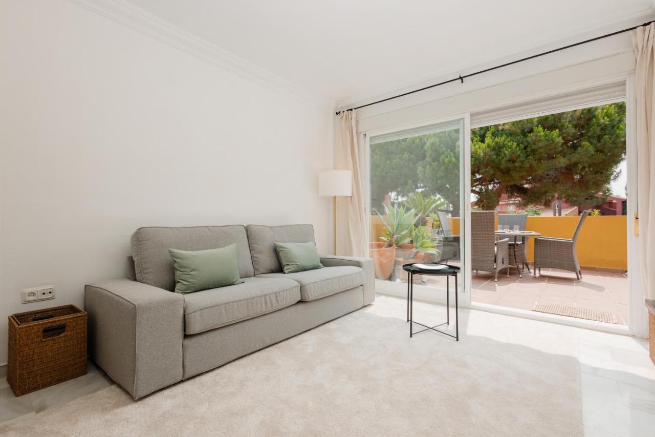 Appartamento Apartment, Close To Beaches, Restaurants And Supermarkets, In Urb. Park Beach, Elviria Marbella